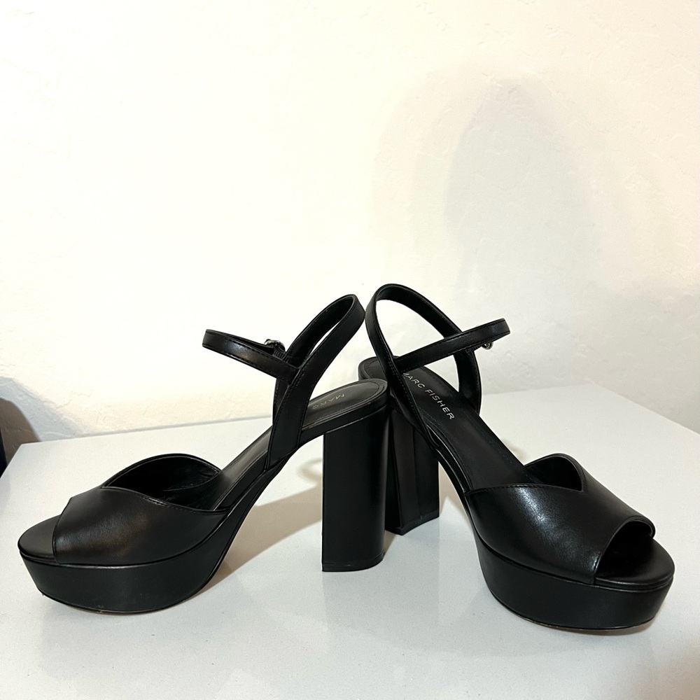 Marc Fisher Dercy Platform Pumps Size 6 - Picture 5 of 9